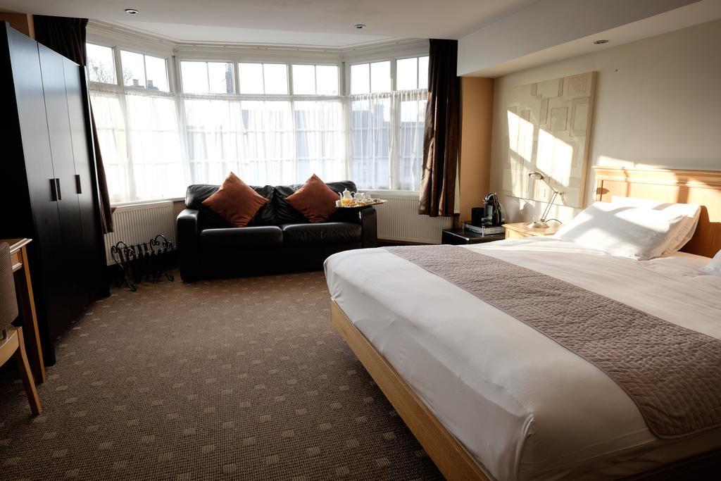 The Cathedral Hotel Lichfield Buitenkant foto